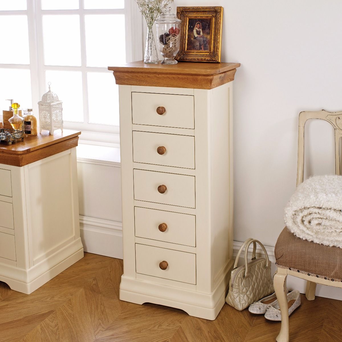 Farmhouse Country Oak Cream Painted 5 Drawer Tallboy Chest of Drawers - £20 OFF SUMMER SALE Farmhouse Country Oak Cream Painted 5 Drawer Tallboy Chest of Drawers - £20 OFF SUMMER SALE